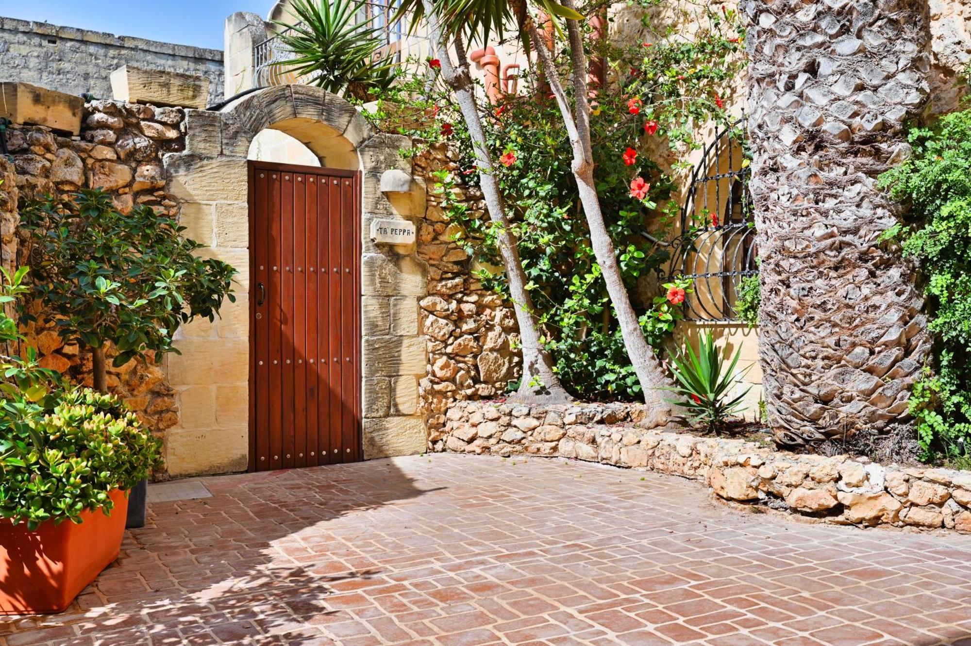 Ta'Peppa Villa Xagħra Exteriör bild